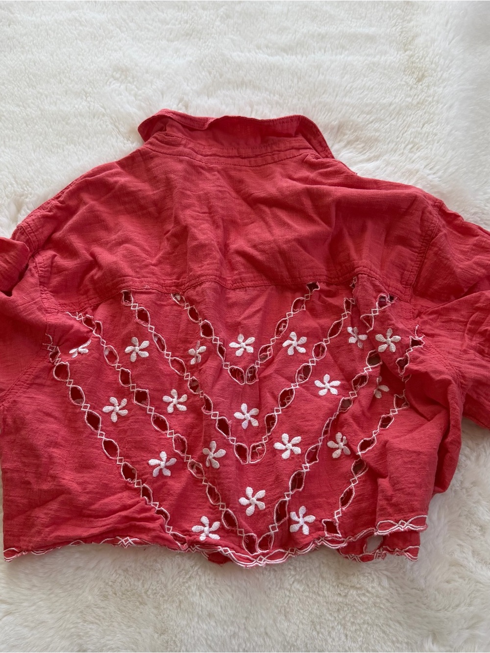 Free People We The Free Coral Embroidered Cutwork Cropped Button Shirt L - Picture 3 of 8